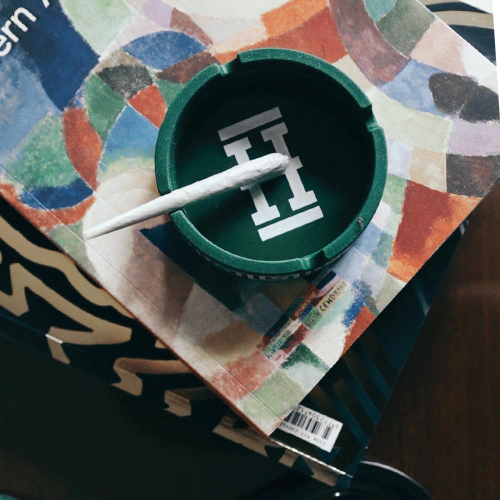 HEMPER Asher - "Cannaflage" Silicone Green Ashtray HEMPER Asher - "Cannaflage" Silicone Green Ashtray