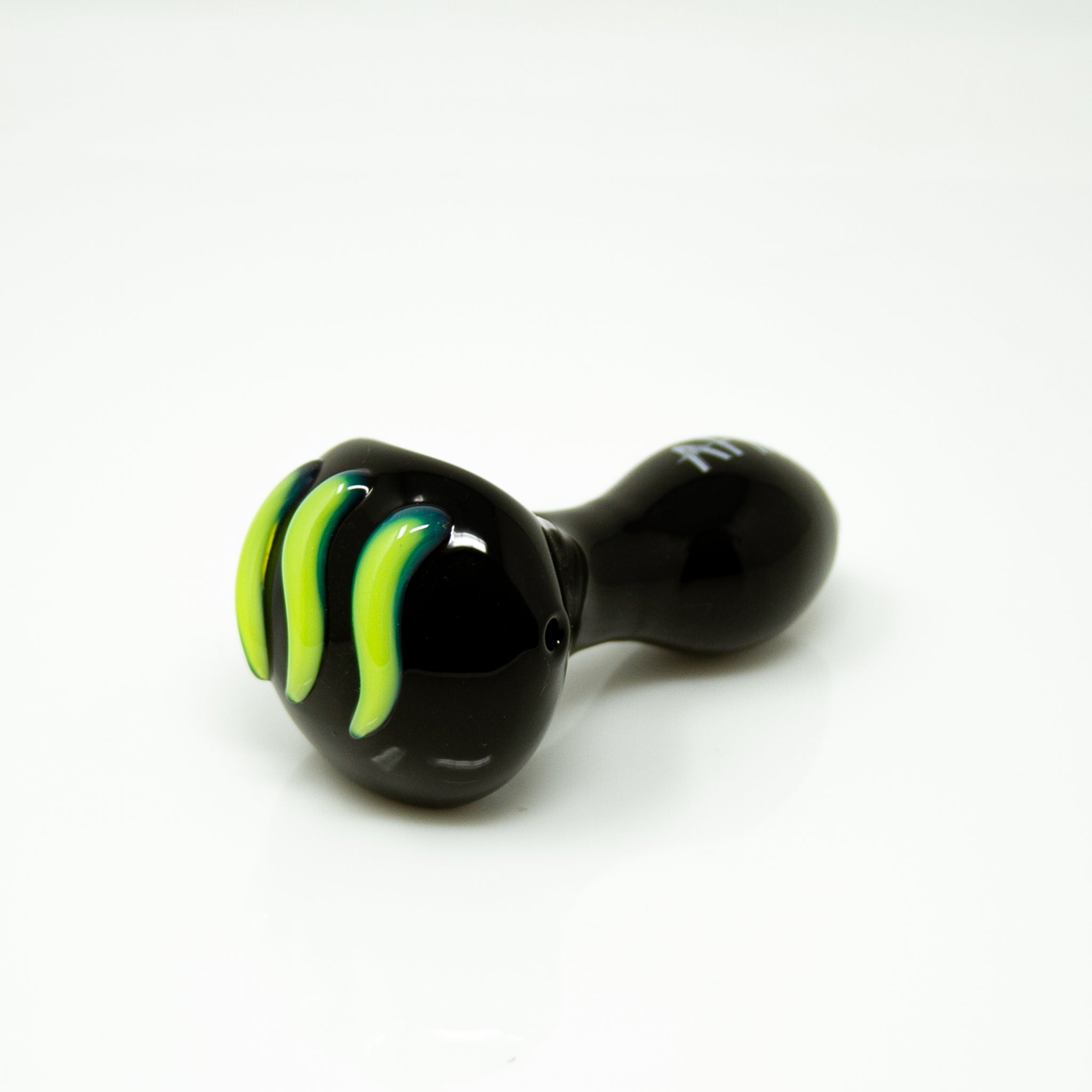 The Tiger Claw Pipe